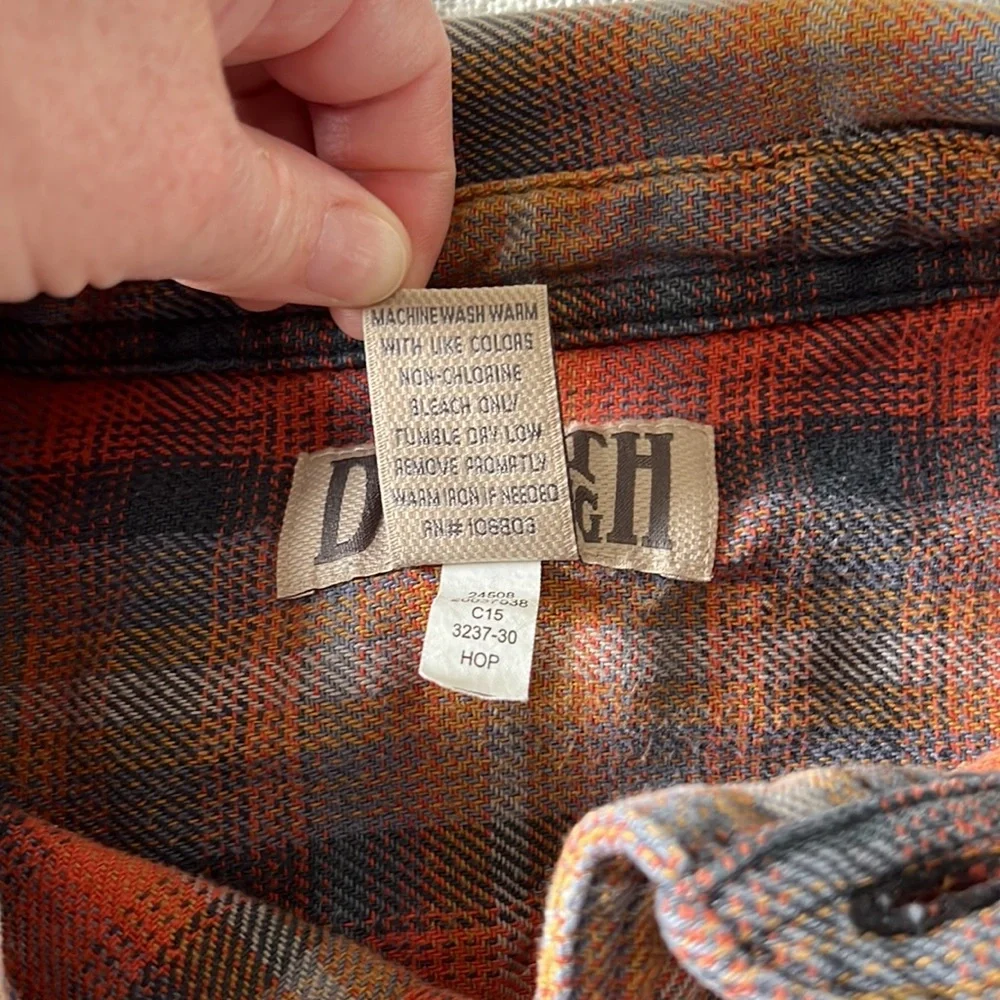 Duluth Trading Men's Burlyweight Flannel Shirt - Picture 4 of 5